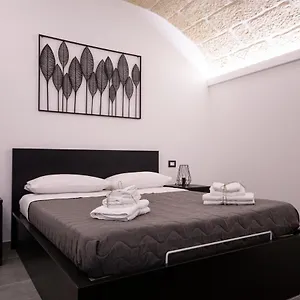 https://amare-cefal-elegant-apartment.sicilyhotelsitaly.net
